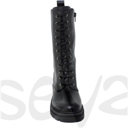 Exodo, BOTA SEÑORA PIEL