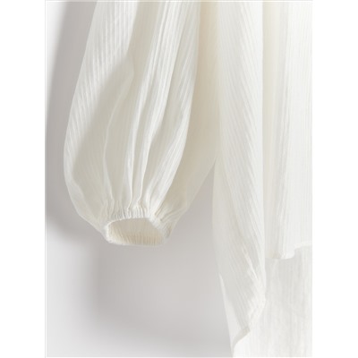 Bluse mit Bindedetail