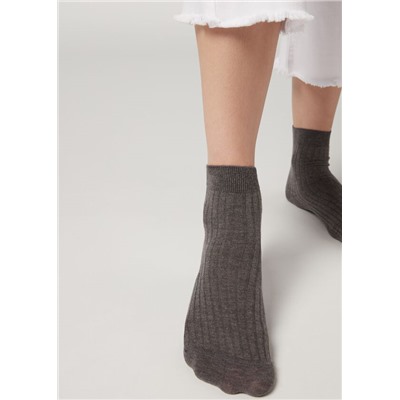 Kurze gerippte Socken mit Baumwolle und Kaschmir