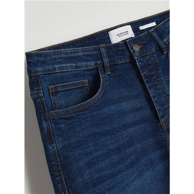 Shorts aus Denim im Slim-Fit