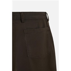PANTALÓN BAJO CON VUELTA