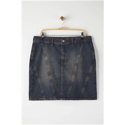 More Sustainable Koyu Mavi Yüksek Bel Dikiş Detaylı Mini Denim Büyük Beden Etek TBBAW26AZ00037