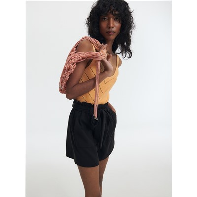 Shorts mit hoher Taille
