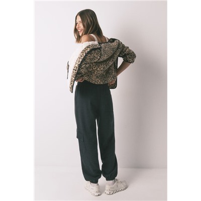 Pantalón largo carrot felpa fina gris