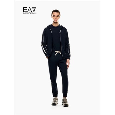 Женский костюм  EMPORIO ARMAN*I