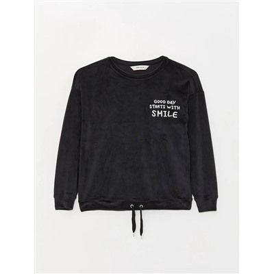 LC Waikiki Bisiklet Yaka Nakışlı Uzun Kollu Kadife Kadın Pijama Takımı, LCW DREAM                                            
                                            Bisiklet Yaka Nakışlı Uzun Kollu Kadife Kadın Pijama Takımı