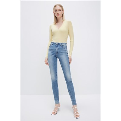 Vaquero slim fit Celeste