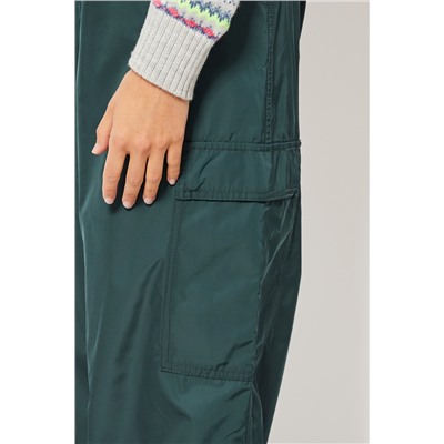 Pantalón casual Verde