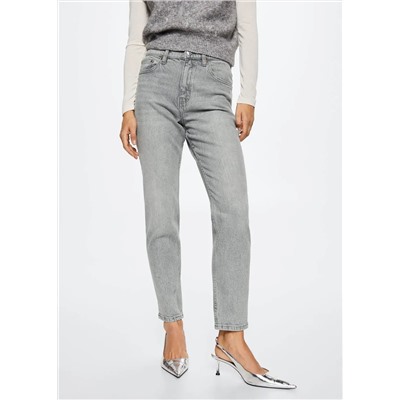 Jeans mom confort tiro alto -  Mujer | MANGO OUTLET España