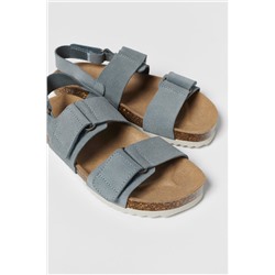 KIDS/ SANDALIA PIEL