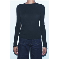 RIBBED LONG SLEEVE T-SHIRT