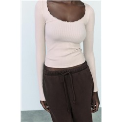 SEAMLESS LACE T-SHIRT WITH BOW