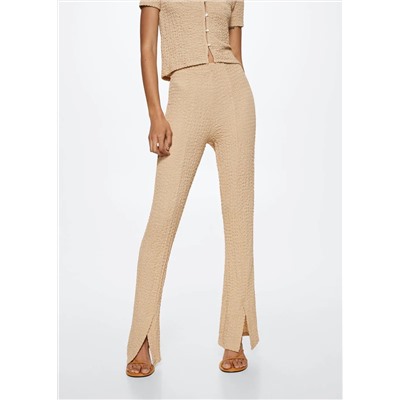 Pantalón textura aberturas -  Mujer | MANGO OUTLET Melilla