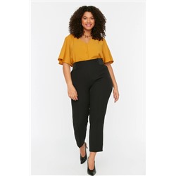 Trendyol Curve Siyah Dokuma Beli Lastikli Pantolon TBBSS22AR0020
