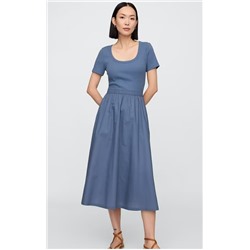 Scoopneck Midi Dress