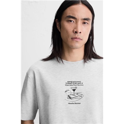 CAMISETA TEXTO COMBINADO