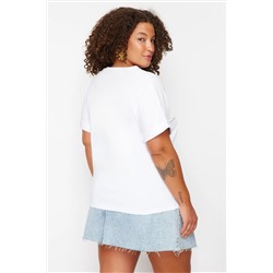 Beyaz Brode Detaylı Basic %100 Pamuk Örme T-shirt TBBSS24BF00055