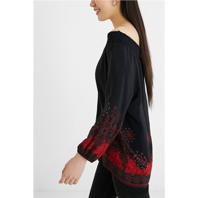 Blusa cuello barco boho