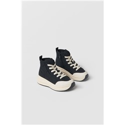 KIDS/ BOTIN DEPORTIVO ACOLCHADO