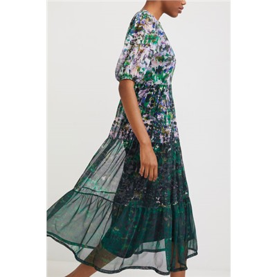 Vestido midi volantes