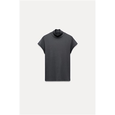 RIBBED HIGH NECK T-SHIRT
