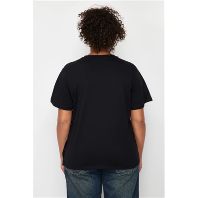 Siyah Boyfriend Fit Yanda Çıt Çıt Detaylı %100 Pamuk Örme Büyük Beden T-shirt TBBSS24BF00000