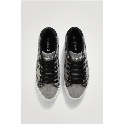 Sneakers street suela gruesa