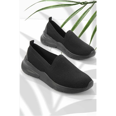 Bambi Siyah Triko Kadın Sneaker K01118100282