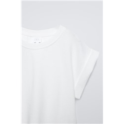 T-SHIRT WITH TURN-UP SLEEVES