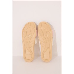 Zapatillas abiertas raffia nudos