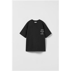 CAMISETA PREMIUM BORDADO TEXTO