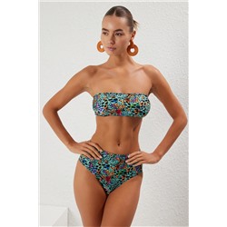 TRENDYOLMİLLA Leopar Straplez Yüksek Bel Hipster Bikini Takımı TBESS22BT0018