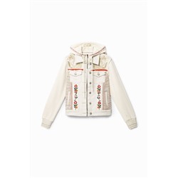 Chaqueta vaquera slim capucha