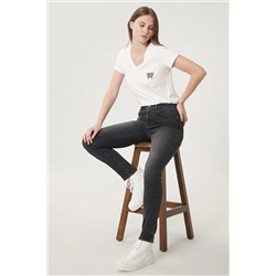 Wrangler Kadın Siyah Skinny Fit Denim Esnek Jean Kot Pantolon W28M