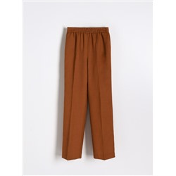 Hose mit hohem Leinenanteil