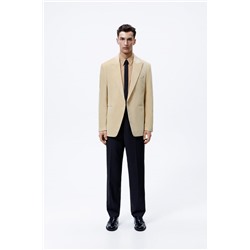 VELVET BLAZER