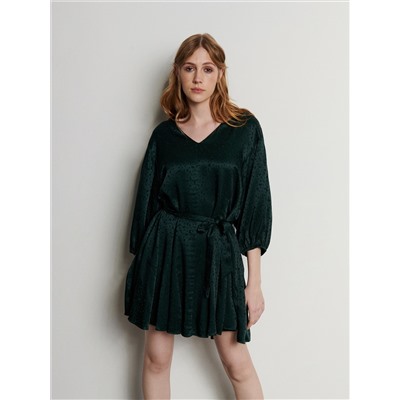 Kleid mit hohem Viskoseanteil