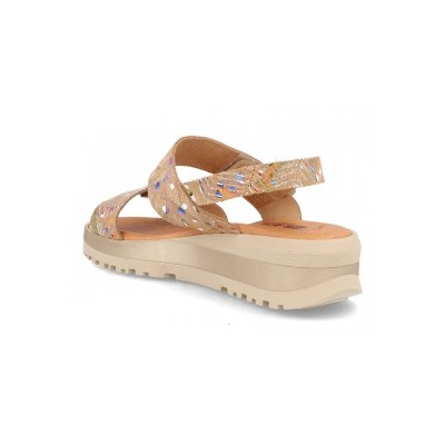 239 - BDA
                SANDALIAS DE CUÑA