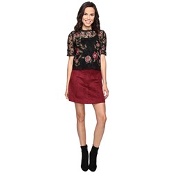 Short Sleeve Embroidery Lace Top