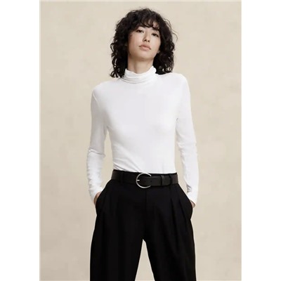 TIMELESS TURTLENECK TOP
