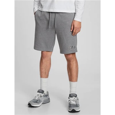 9" Gap Logo Shorts in Fleece