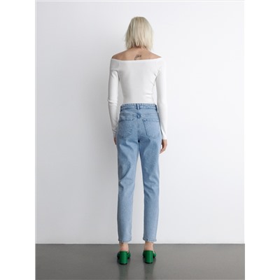 Jeans im Mom-Fit mit Elastanmischung