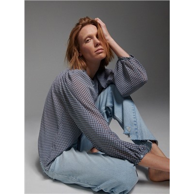 Gemusterte Bluse
