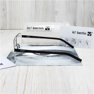 IB00039 - Оправа ic!Berlin Bata black + футляр