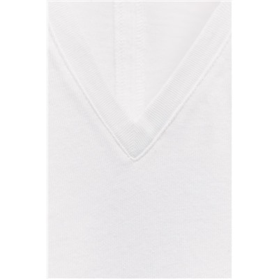 V-NECK TOP
