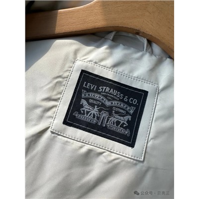 Короткая безрукавка/жилетка Levi*s