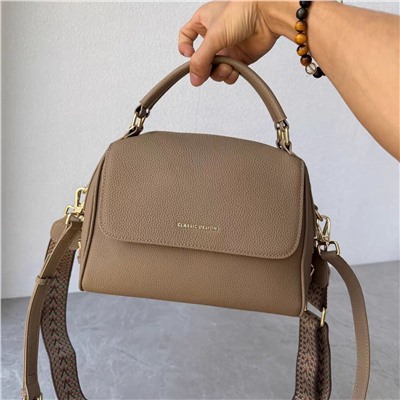 Женская кожаная сумка с короткой и со съемной длинной ручкой