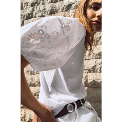 T-SHIRT WITH SWISS-EMBROIDERED SLEEVES