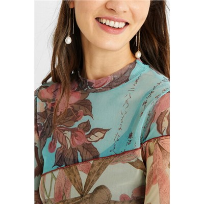 Camiseta slim floral