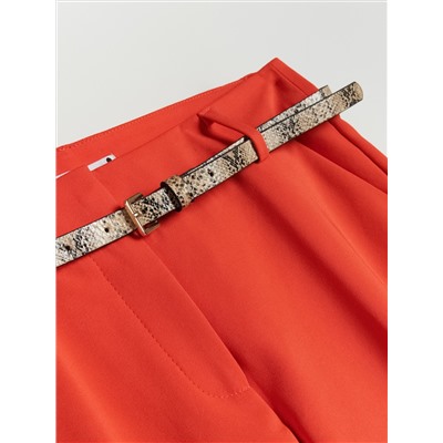 Zigarettenhose mit Gürtel
